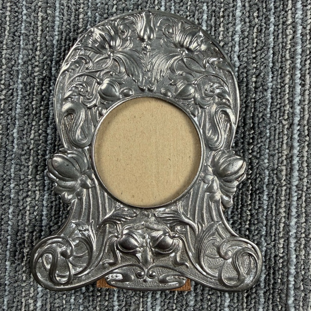 Vintage Edwardian Heavy Embossed Art Deco Picture Frame